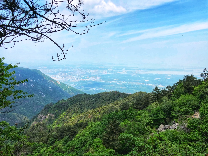 俯瞰九江市