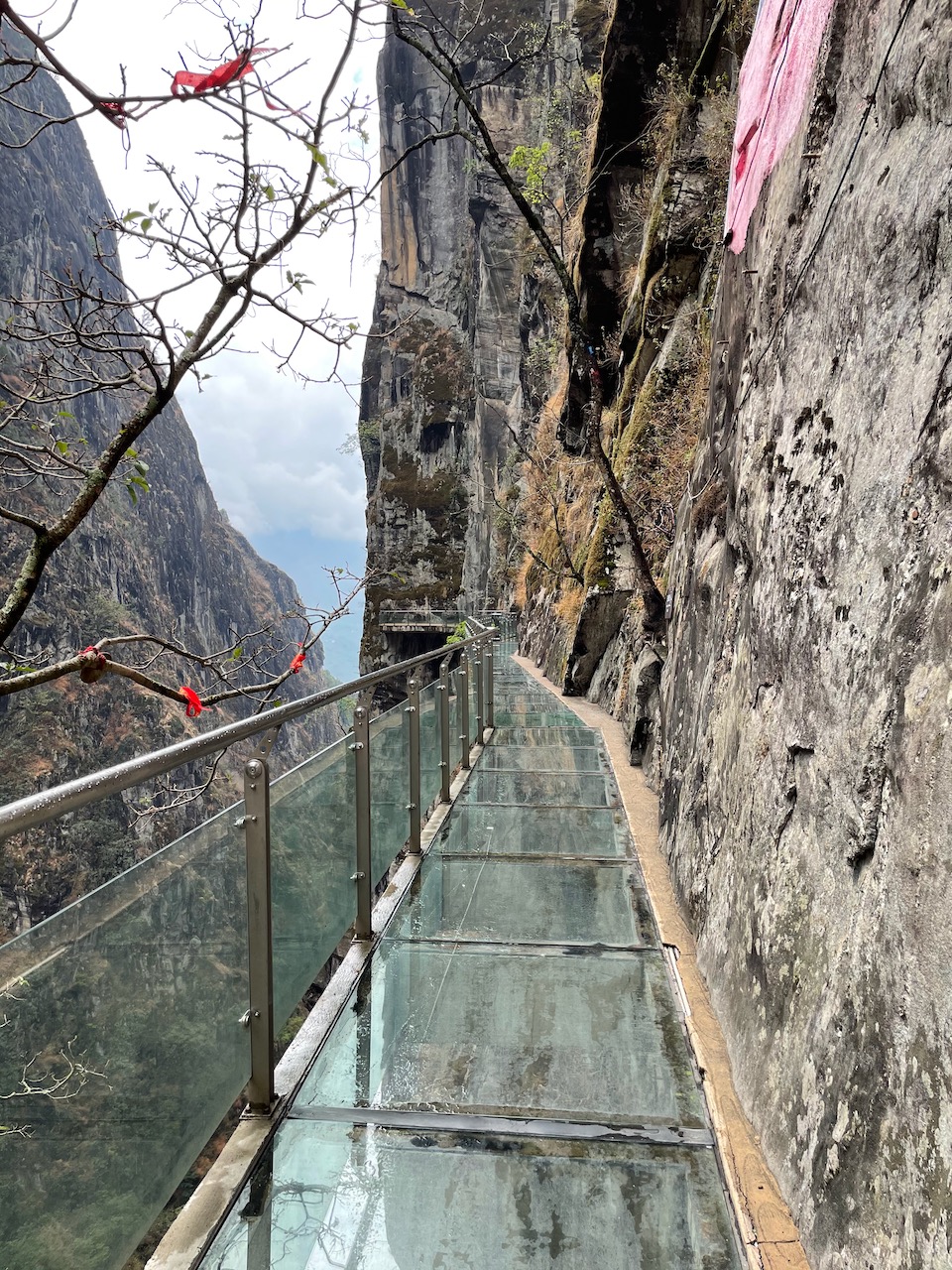 玻璃栈道