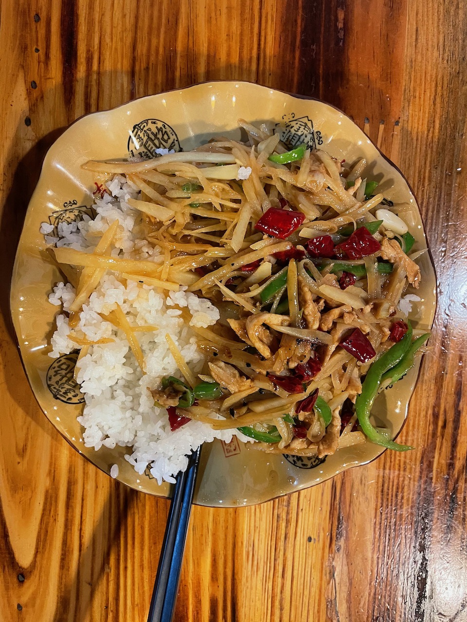 土豆肉丝盖浇饭