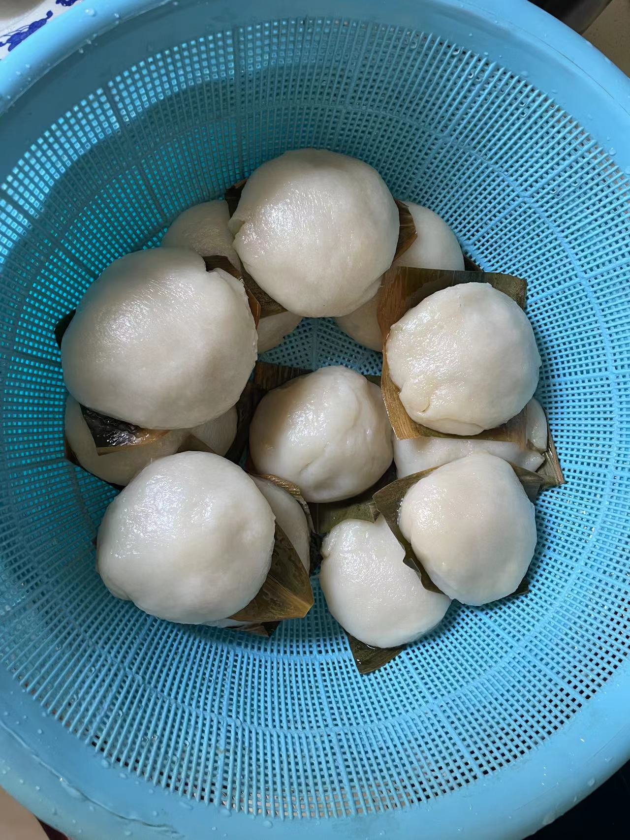 蒸熟的萝卜粑