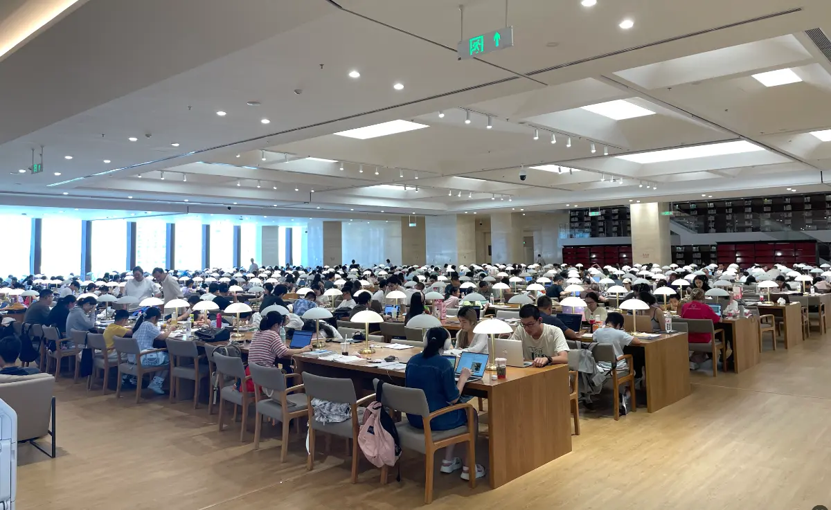 浙江图书馆之江馆阅读区