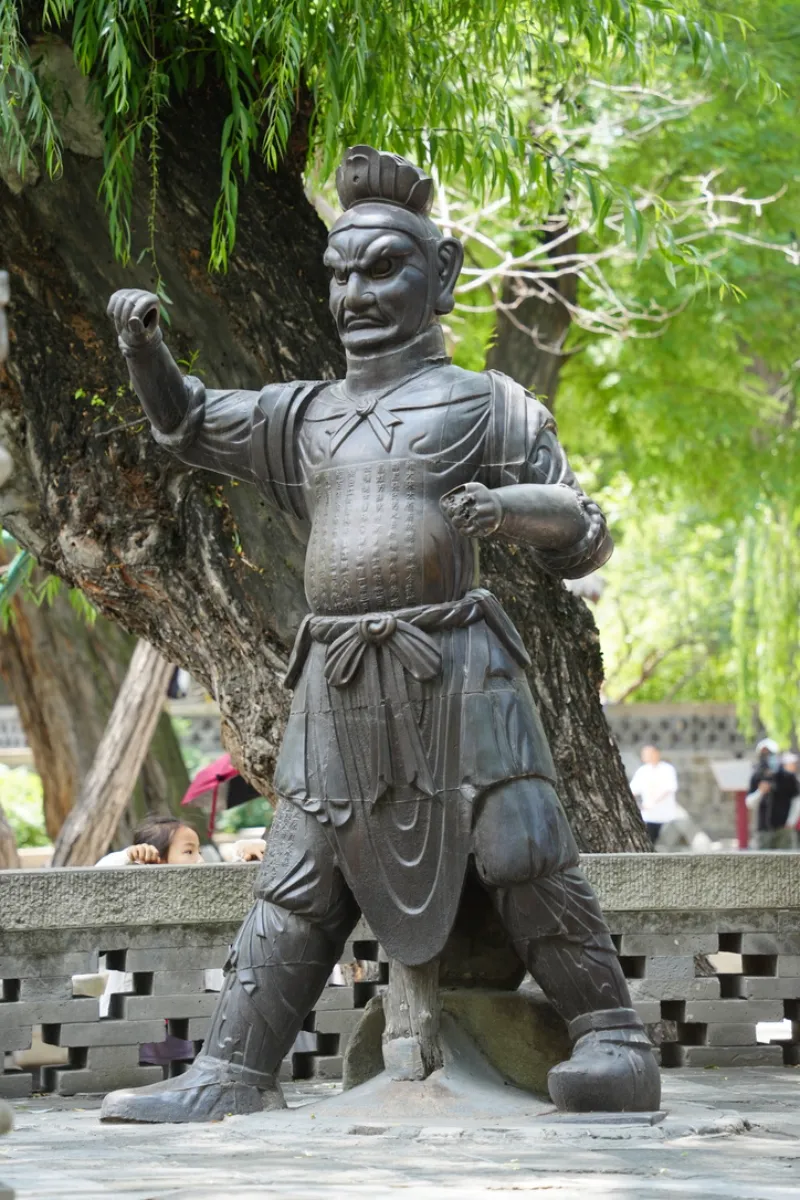 宋代铜像,1000年风吹日晒